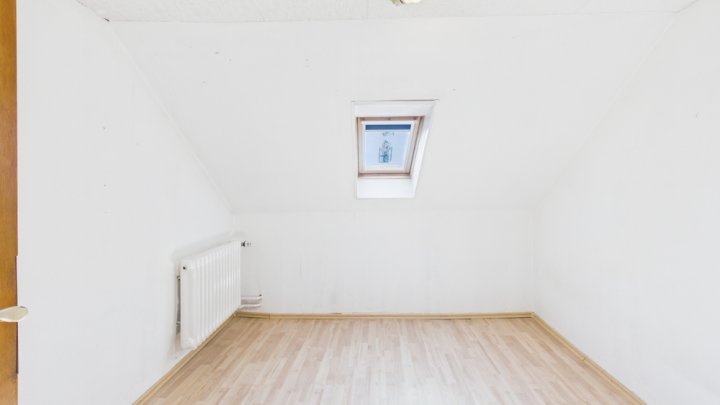 Verwirklichen Sie Ihre Wohnträume – Reihenmittelhaus mit Potenzial