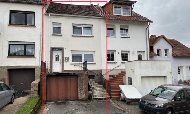 Reihenmittelhaus in ruhiger Seitenstraße