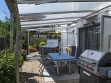 gemütliche Terrasse am Haus
