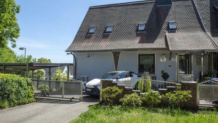 Wohnen an der Natur- Exklusive Doppelhaushälfte in Waldrandlage