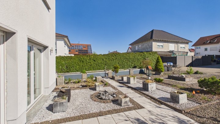 Modernes Stadthaus- großzügig geplant und vielseitig nutzbar