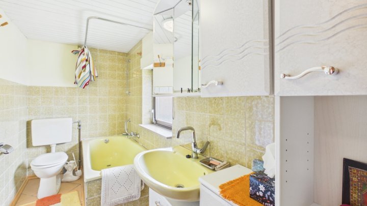Einfamilienhaus mit viel Platz für Neugestaltung