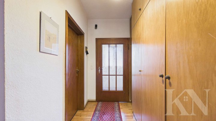 Großzügiges Ein- bis Zweifamilienhaus in Saarbrücker Top-Lage