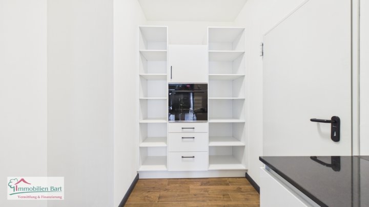 SAARBURG/SERRIG: EXTRAVAGANTES, NEUES WOHNHAUS AN MAXIMAL 2 PERSONEN ZU VERMIETEN!