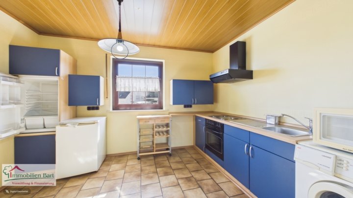 GRENZNÄHE ZU LUXEMBURG: IDYLLISCH GELEGENER BUNGALOW MIT GARAGE UND GARTEN!