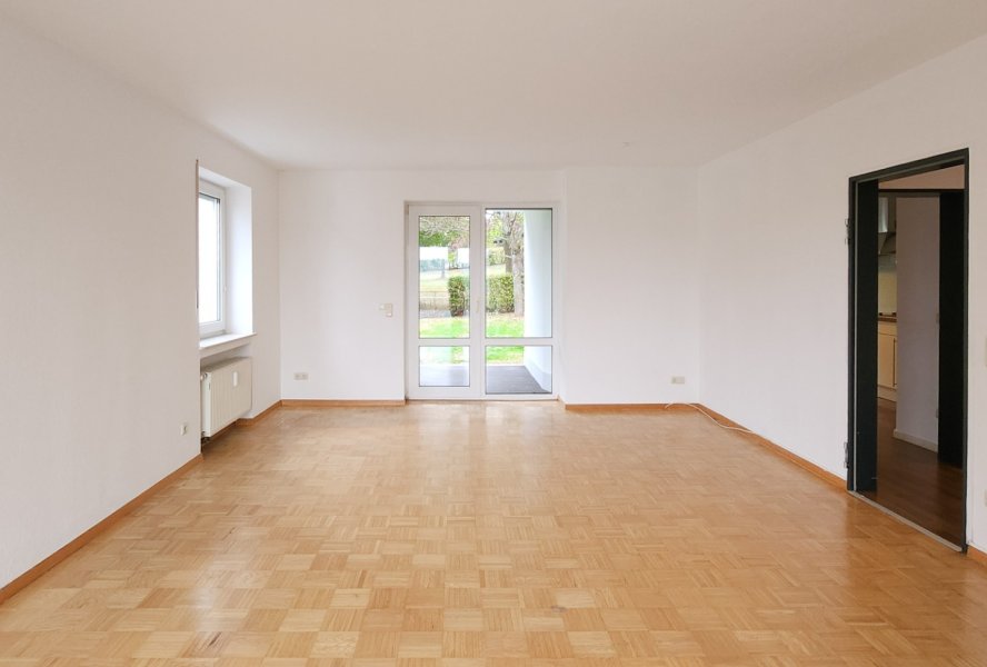 1 Wohnzimmer (1)