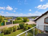 6 nach Nordosten ausgerichteter Balkon mit schöner Fernsicht