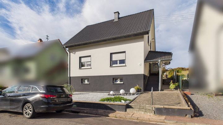Umfassend modernisiertes und gepflegtes Einfamilienhaus mit herrlichem Garten in Wadern-Lockweiler