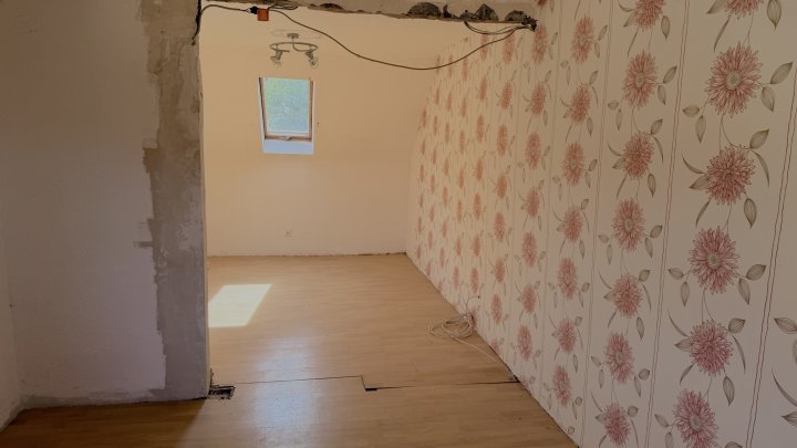 Schnäppchen freistehendes Sanierungsobjekt für Handwerker in ruhiger Lage
