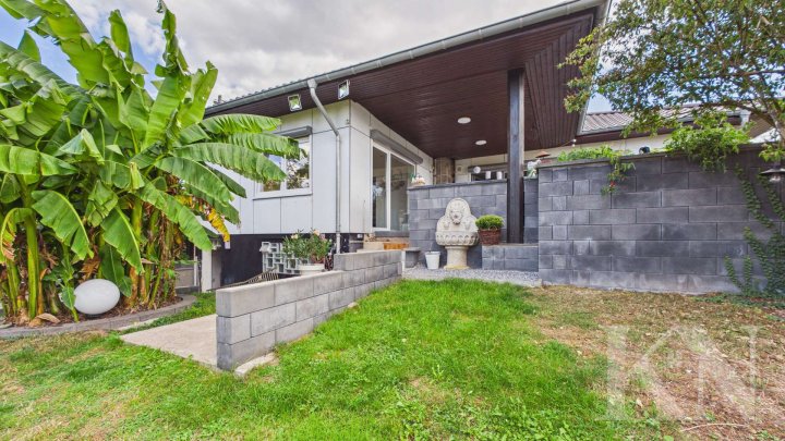 Freistehender Bungalow auf großzügigem Grundstück in ruhiger Lage von Mandelbachtal
