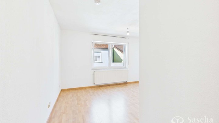 Bezugsfrei - Helle 2ZKB Eigentumswohnung im 1. OG in zentraler Lage von St. Wendel