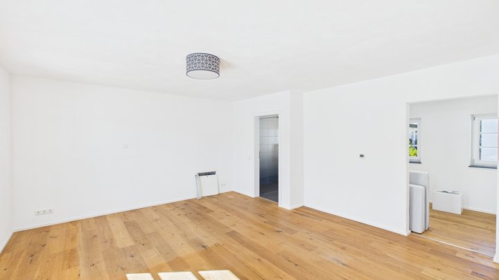Einfamilienhaus mit Grundstück in bester Lage von Lisdorf