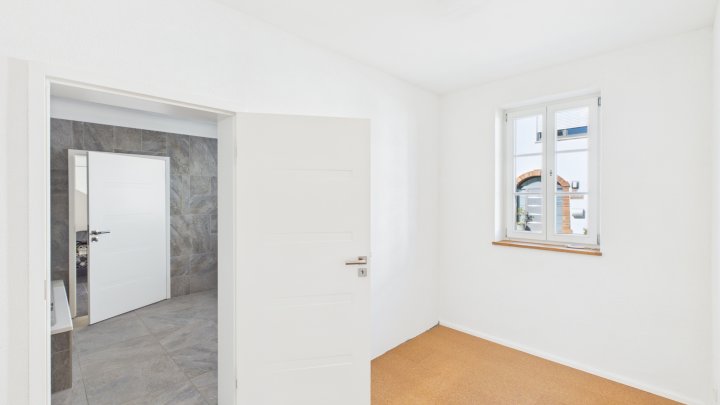 Einfamilienhaus mit Grundstück in bester Lage von Lisdorf