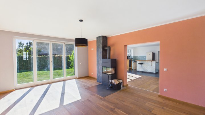 Einfamilienhaus mit Grundstück in bester Lage von Lisdorf
