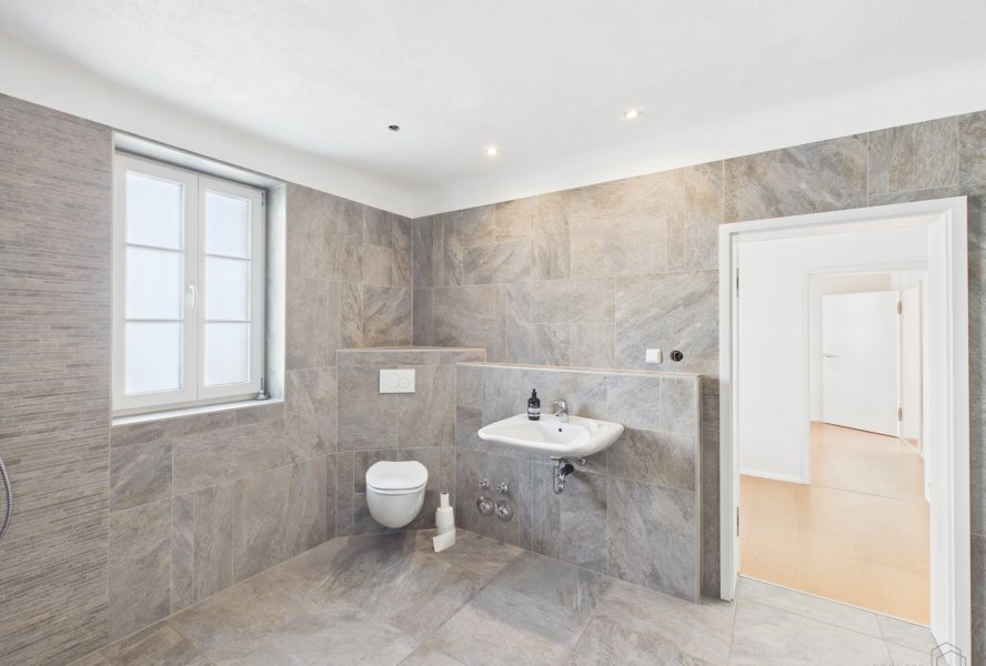 Badezimmer EG