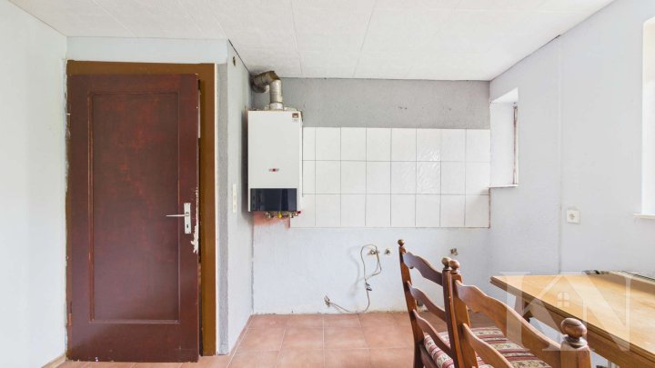 Wohnen, vermieten oder Mehrgenerationenwohnen – Dreifamilienhaus in Saarbrücken