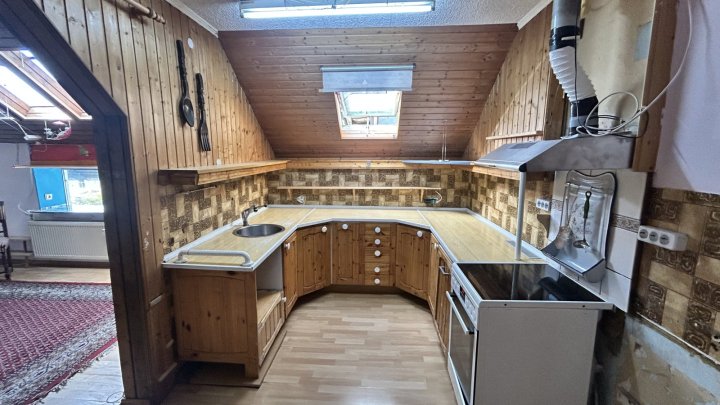  3-Zimmer-Wohnung in Völklingen-Ludweiler - Überdachte Terrasse und Gartenmitbenutzung inklusive