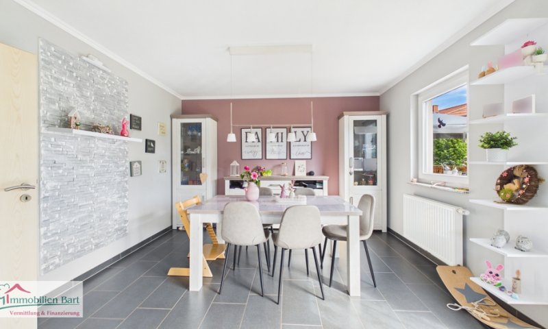 GRENZNÄHE LUXEMBURG: DHH / 3-4 SZ / GARAGE / GARTEN IN PERL-BORG!