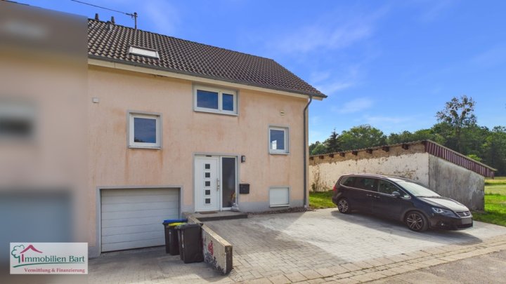 GRENZNÄHE LUXEMBURG: DHH / 3-4 SZ / GARAGE / GARTEN IN PERL-BORG!