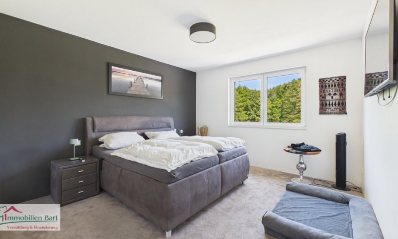 GRENZE LUX., BJ 2021:  EINFAMILIENHAUS MIT EINLIEGERWOHNUNG, 2 TERRASSEN, GARTEN UND DOPPELGARAGE!