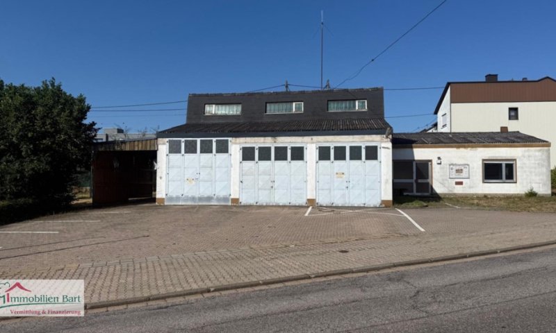 INVESTOREN AUFGEPASST- WOHNUNGSBAU MÖGLICH, BIS ZU 14 WOHNUNGEN!