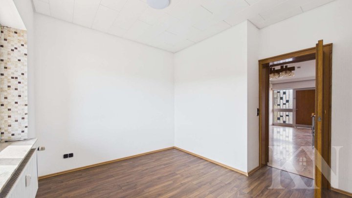 Großzügiges Einfamilienhaus mit Einliegerwohnung, 1.018 m² Grundstück und Weitblick in Riegelsberg!