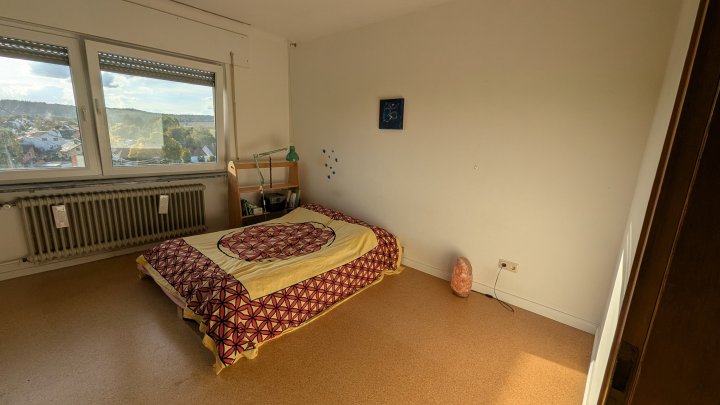 Direkt bezugsbereite Doppelhaushälfte in ruhiger Lage mit Garten und Terrasse
