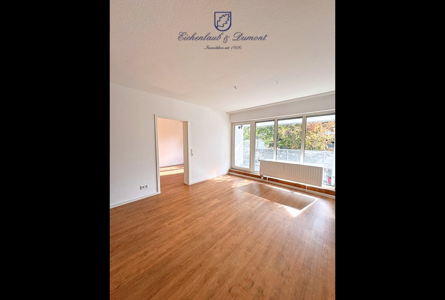 Essbereich mit Balkon