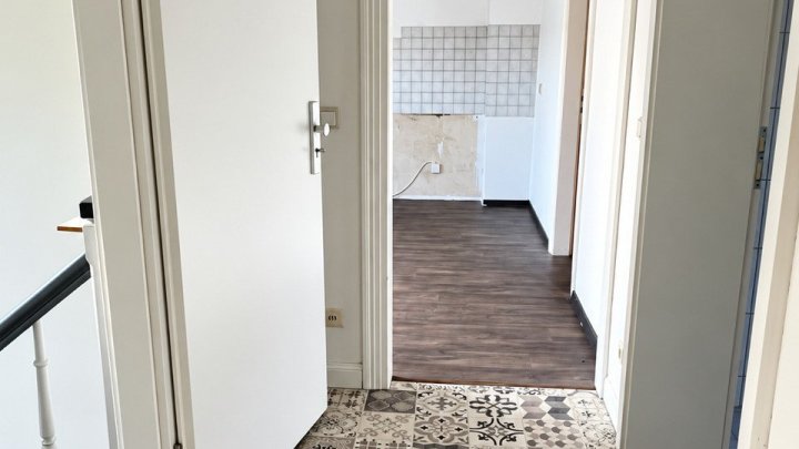 Charmantes 1-2 Familienhaus in Saarbrücken-Herrensohr -  Wohnen mit vielfältigen Möglichkeiten