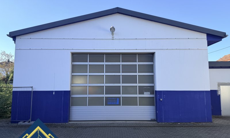 Halle, Lager und Verkaufsfläche - attraktive Gewerbefläche mit großem Außenbereich in Rehlingen