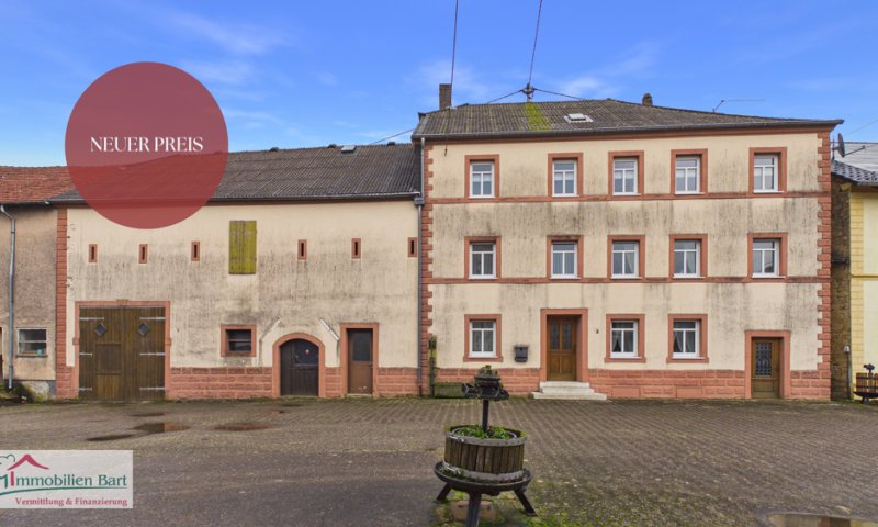 GRENZE LUXEMBURG: BAUERNHAUS MIT GROßEN STALLUNGEN AUF 13 AR!