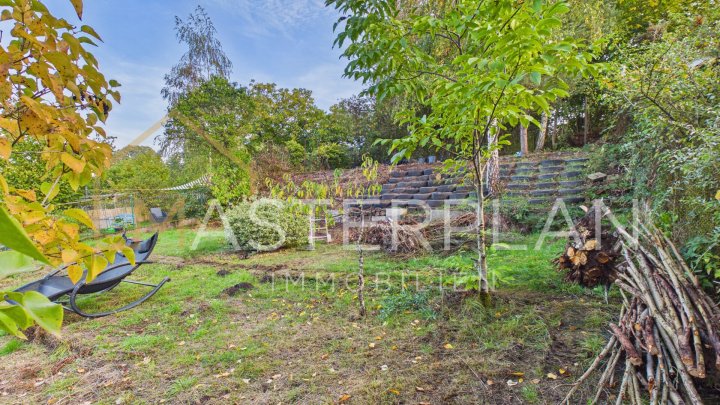 Reihenmittelhaus mit viel Platz, Garten und Ausbaupotenzial