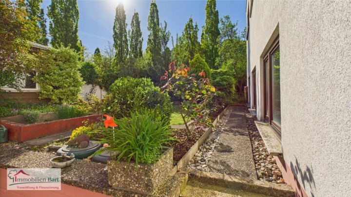 MERZIG: ZENTRALE LAGE! WOHN/- UND GESCHÄFTSHAUS MIT GARTEN