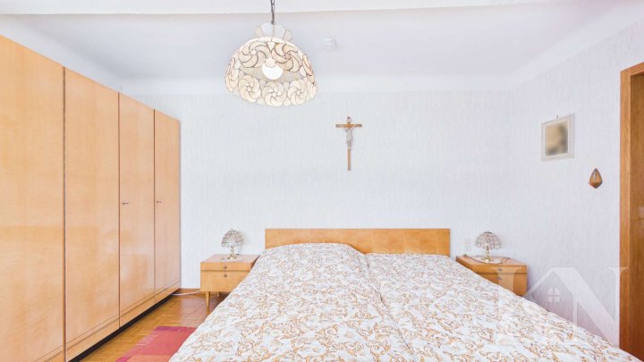 Doppelhaushälfte mit großzügigem Flächenangebot in Saarwellingen