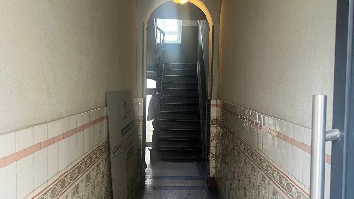 Vielfältiges Wohn- und Geschäftshaus im Herzen Völklingens - Raumwunder mit großem Potenzial
