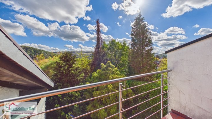 MERZIG: BESONDERES ARCHITEKTENWOHNHAUS + EINLIEGERWOHNUNG + WELLNESSBEREICH!