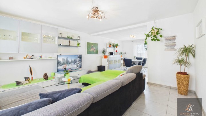 Großzügiges Familienhaus mit Einliegerwohnung und Fernblick über Quierschied