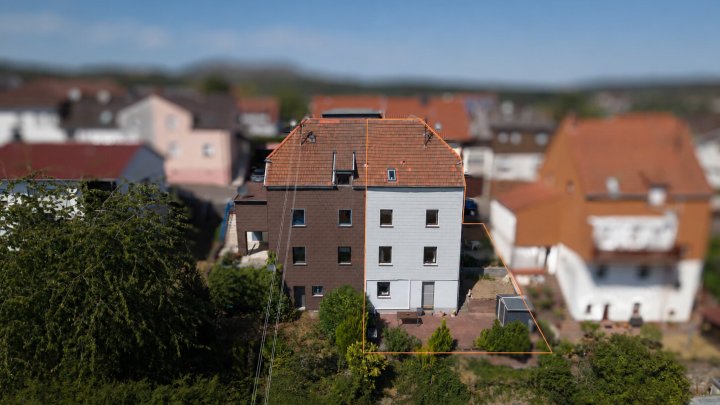 Großzügiges Familienhaus mit Einliegerwohnung und Fernblick über Quierschied