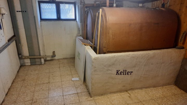 Einfamilienhaus - Renovierungsbedürftig