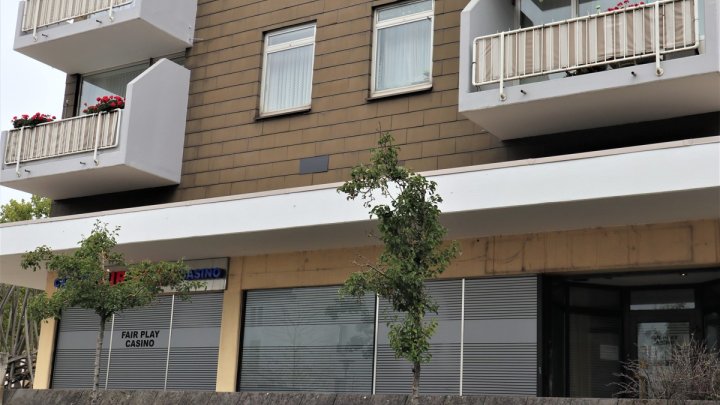 Teileigentum Ladenlokal für kleines Geld - vielseitig nutzbare Gewerbeeinheit mitten in VK City !!!