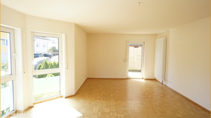 3 ZKB + 1 ZKB in 3- Familienhaus zu verkaufen!