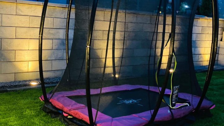 Kernsaniertes Einfamilienhaus mit tollem Garten und Wärmepumpe aus 2024