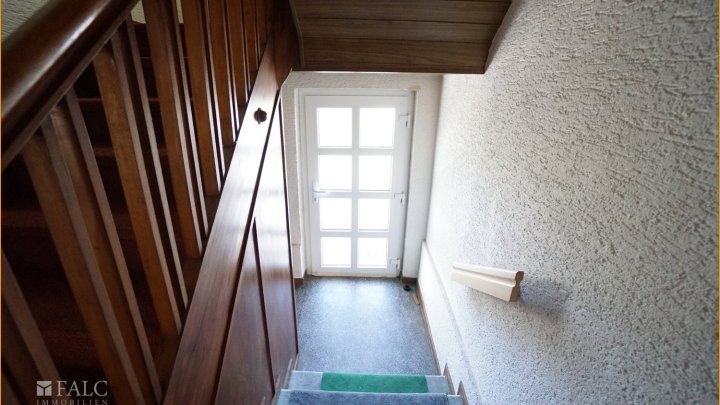 Familienhaus + Baugrundstück in Homburg- Jägersburg!