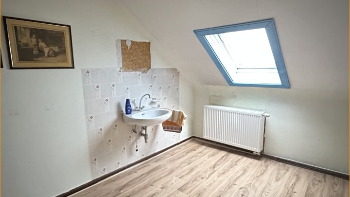 Günstig: Familienhaus mit Garten & Garage!