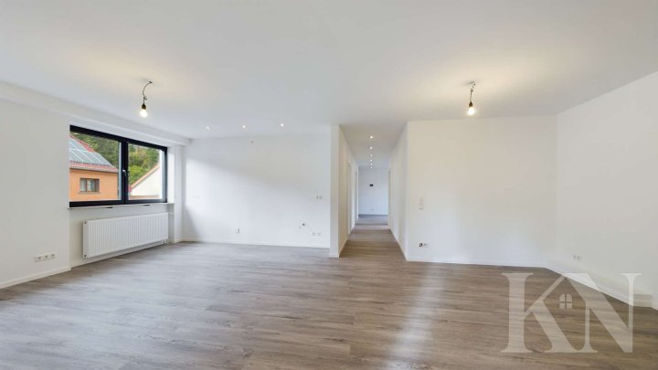 Top sanierte 5 Zimmerwohnung mit viel Platz für Ihre Familie