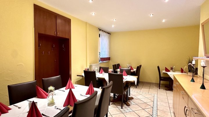 Renditestarke Gastronomie mit Hotel und Wohnhaus in Mettlach