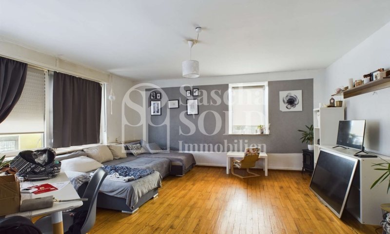 Wohn- und Geschäftshaus in St. Ingbert - für Investoren - mit Wohnung, Gewerbe, Garten und Garagen