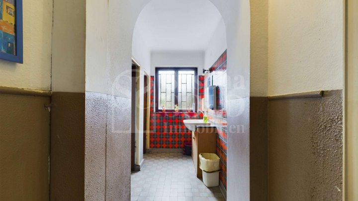 Für Investoren: Wohn- und Geschäftshaus in St. Ingbert – mit Wohnung, Gewerbe, Garten und Garagen