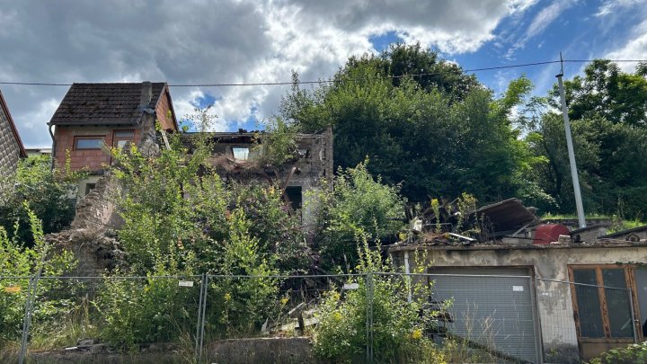 Bauträger und Kapitalanleger aufgepasst!!!!  Baugrundstück mit Abrisshaus in zentraler Lage von Wadgassen-Differten zu verkaufen!!!