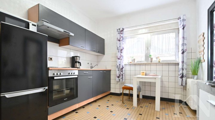 Vielseitiges Zweifamilienhaus in Schaffhausen/Wadgassen!